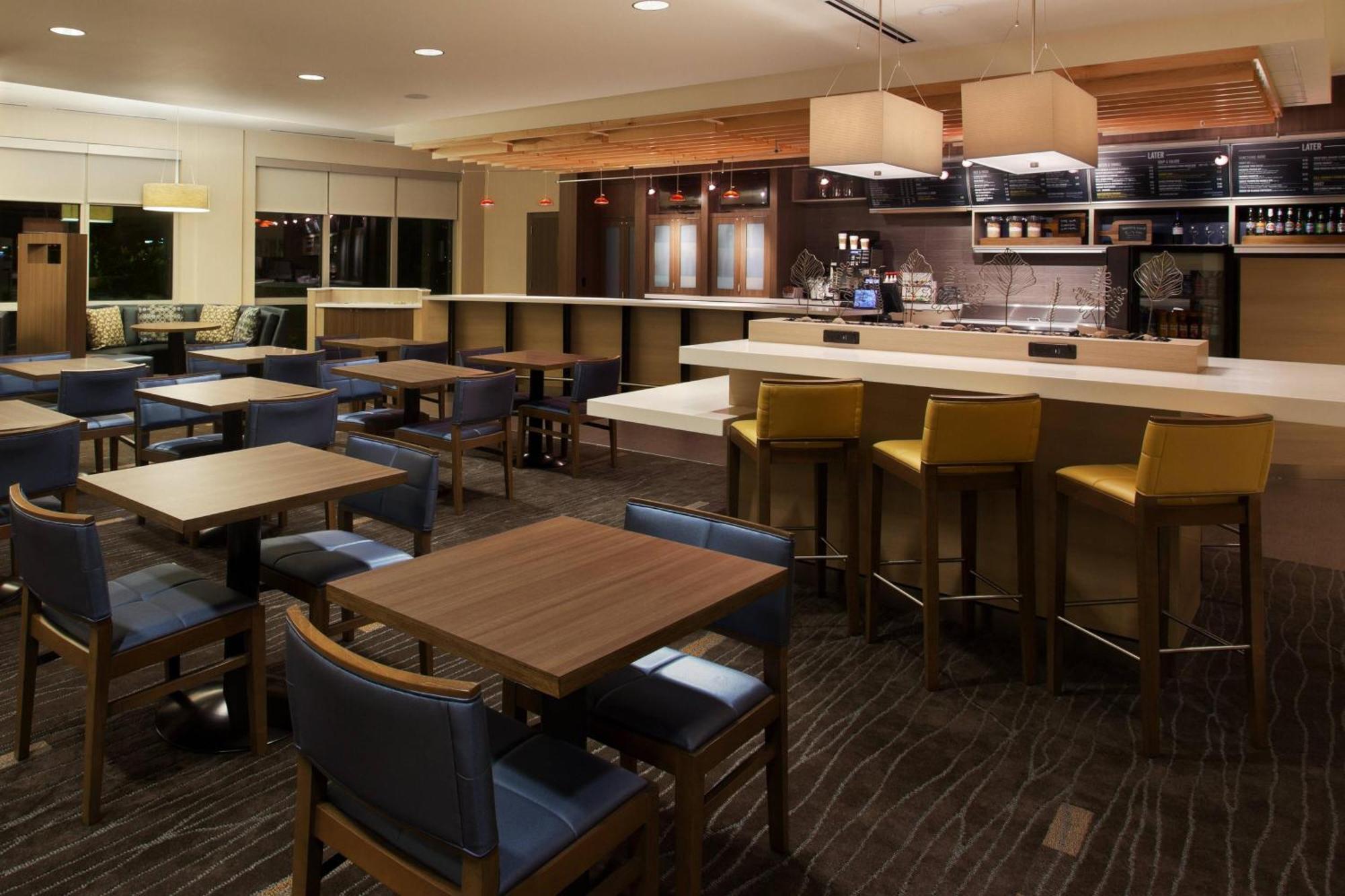 Courtyard By Marriott Orlando South/Grande Lakes Area Williamsburg Esterno foto