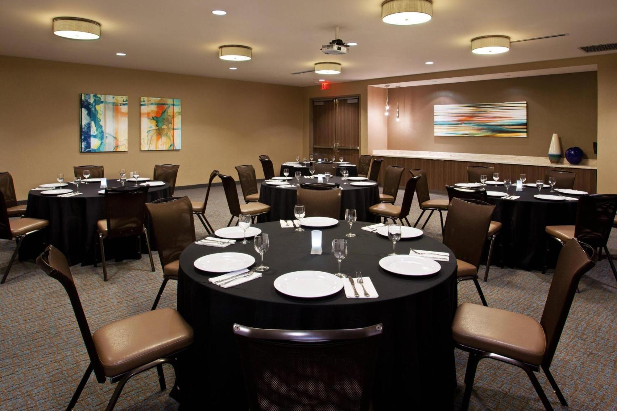 Courtyard By Marriott Orlando South/Grande Lakes Area Williamsburg Esterno foto